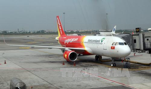 Cấm bay 6 tháng nữ hành khách hành hung nhân viên hàng không